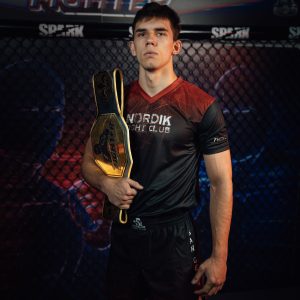 Ensemble de combat noir & rouge – Collection Nordik x SanGear